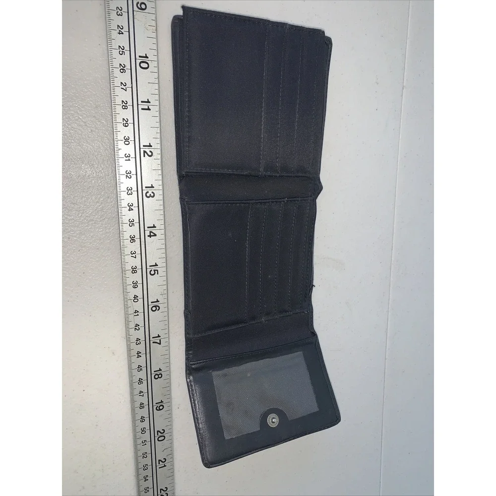 Kenneth‎ Cole Reaction Genuine Leather Trifold Wallet, Clear ID Window Coins